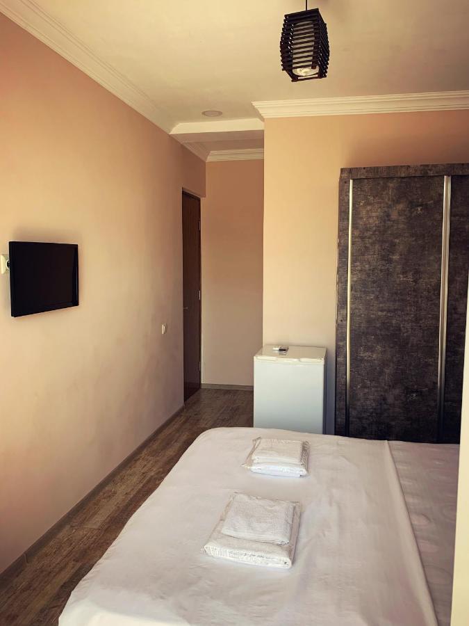 Hotel Crown Ureki Esterno foto